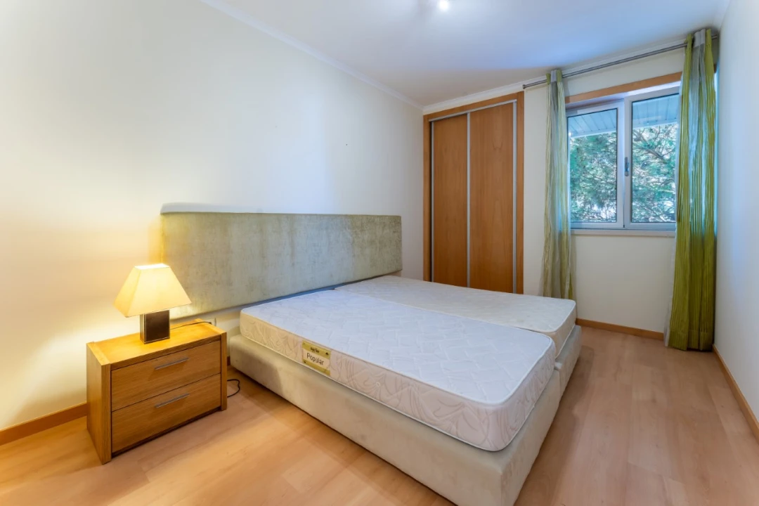 Apartamento T2 para Venda em São Martinho do Porto Foto 10