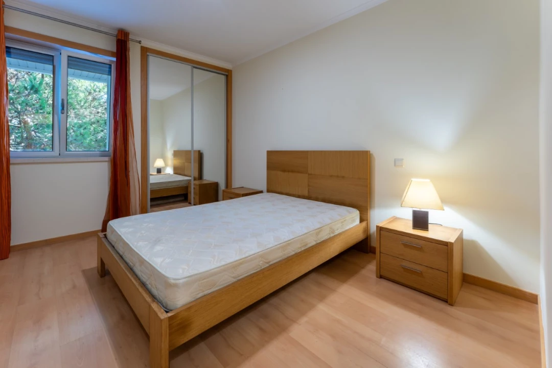 Apartamento T2 para Venda em São Martinho do Porto Foto 11
