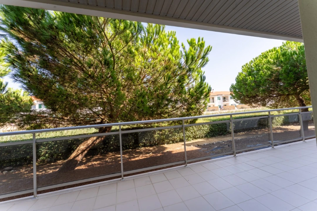 Apartamento T2 para Venda em São Martinho do Porto Foto 17
