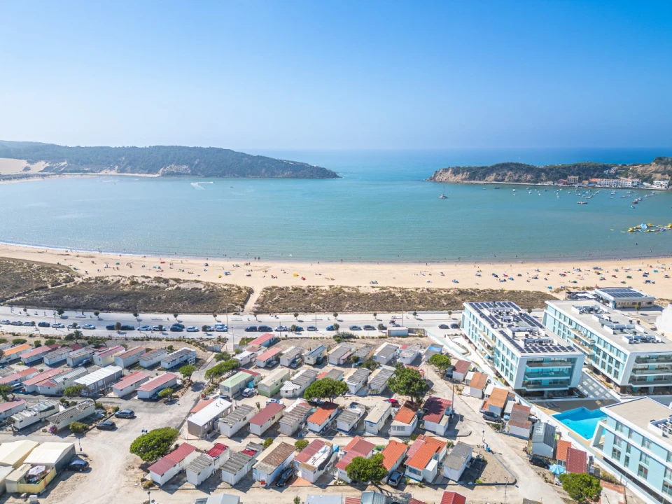 Apartamento T2 para Venda em São Martinho do Porto Foto 23