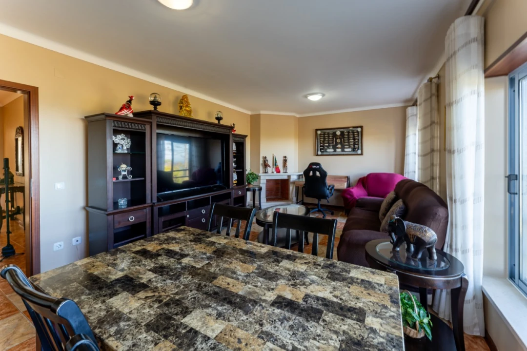 Apartamento T3 para Venda em Nazare Foto 4
