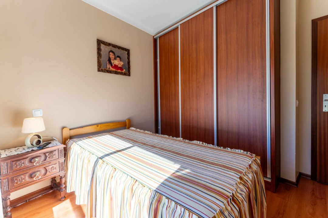 Apartamento T3 para Venda em Nazare Foto 14