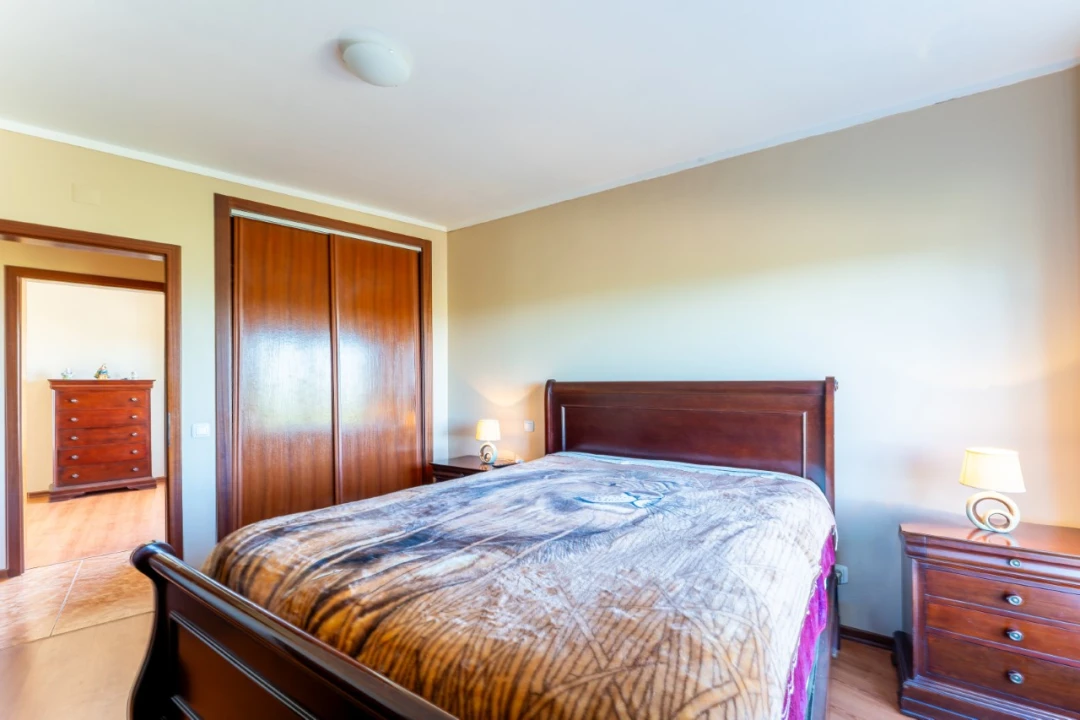 Apartamento T3 para Venda em Nazare Foto 21
