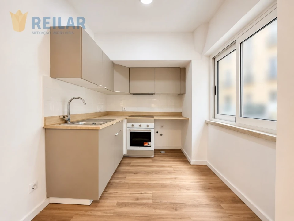 Apartamento T1 para Venda em Moscavide e Portela Foto 2