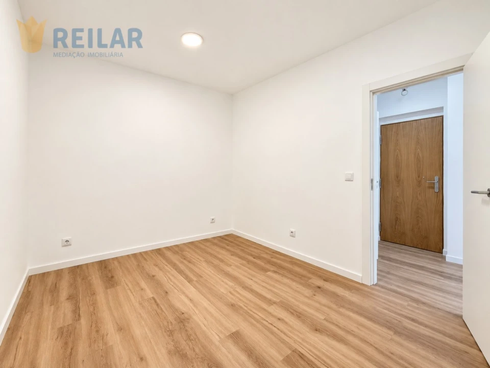 Apartamento T1 para Venda em Moscavide e Portela Foto 3
