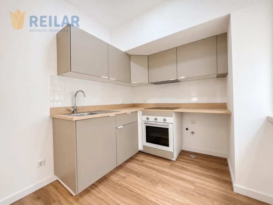 Apartamento T1 para Venda em Moscavide e Portela Foto 8