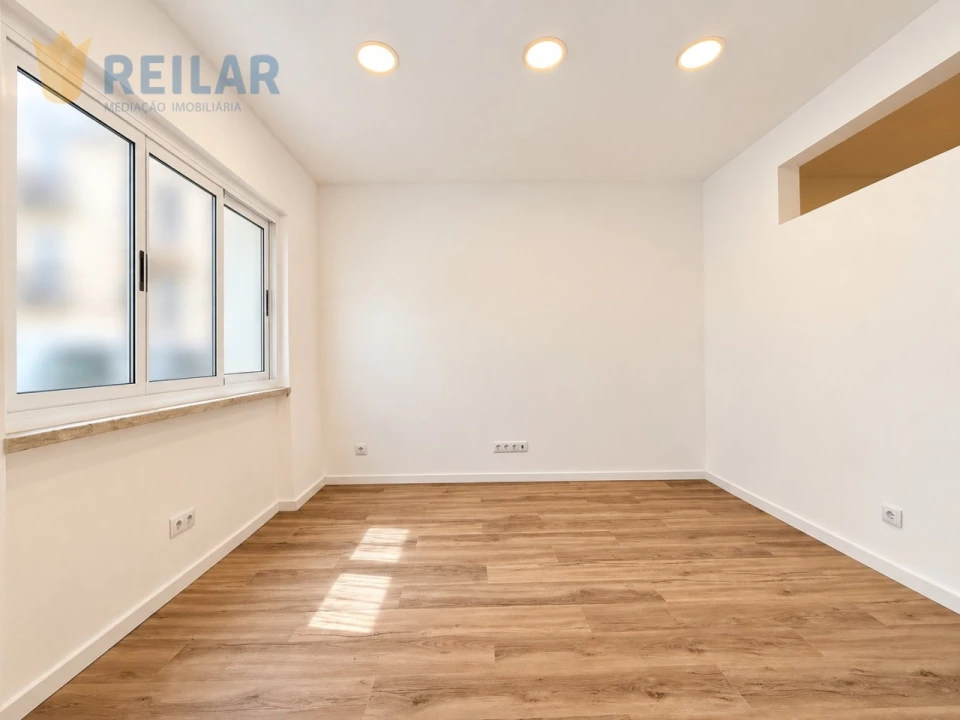 Apartamento T1 para Venda em Moscavide e Portela Foto 10