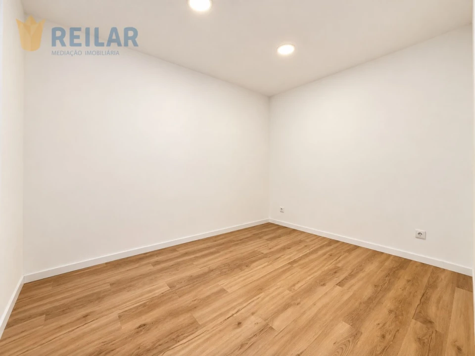 Apartamento T1 para Venda em Moscavide e Portela Foto 12