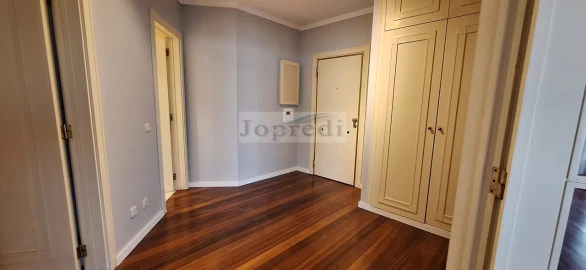 Apartamento T1 para Arrendamento em Cascais e Estoril