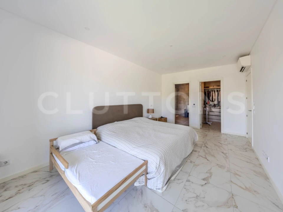 Quinta T4 para Venda em Santa Barbara de Nexe Foto 14