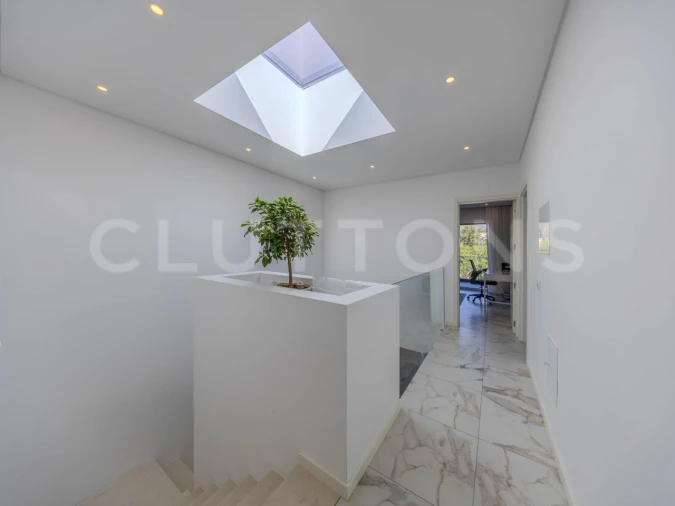 Quinta T4 para Venda em Santa Barbara de Nexe Foto 23
