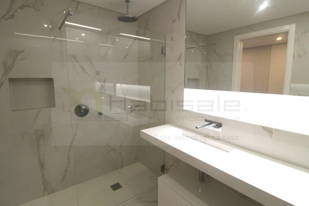 Apartamento T3 para Venda em Carcavelos e Parede Foto 15
