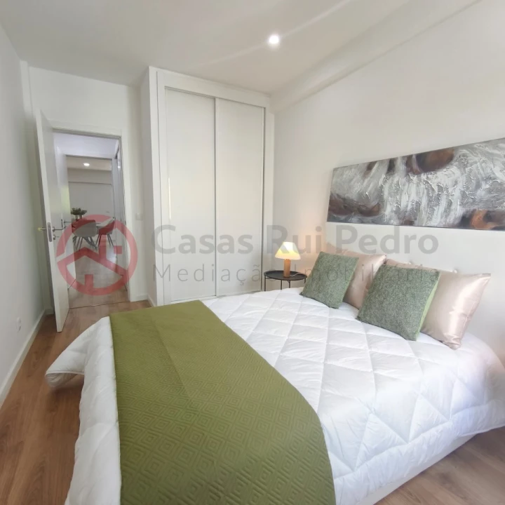 Apartamento T3 para Venda em Benfica Foto 12
