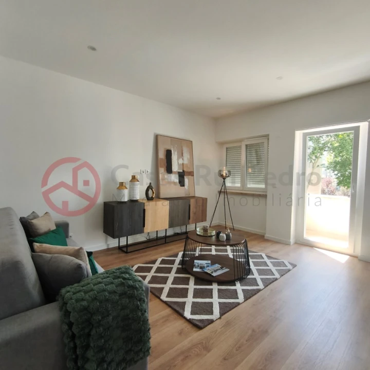 Apartamento T3 para Venda em Benfica Foto 26