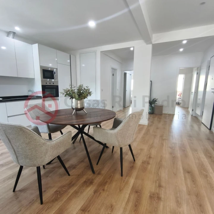 Apartamento T3 para Venda em Benfica Foto 29