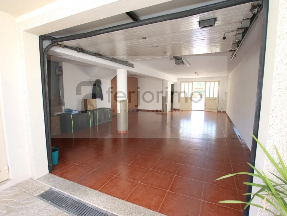 Moradia T4 para Venda em Aldão Foto 43