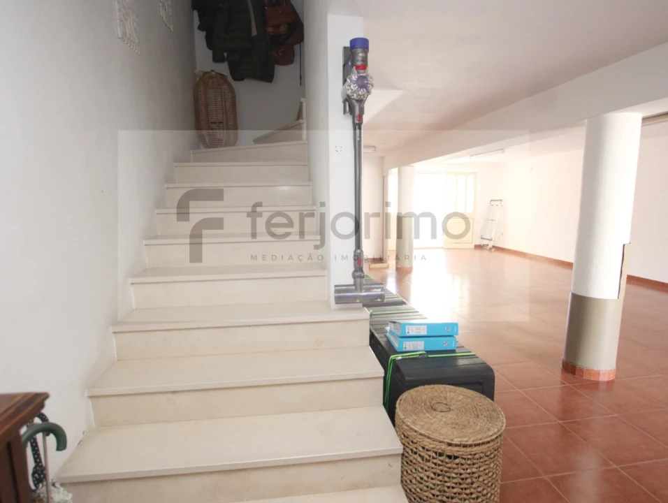 Moradia T4 para Venda em Aldão Foto 44