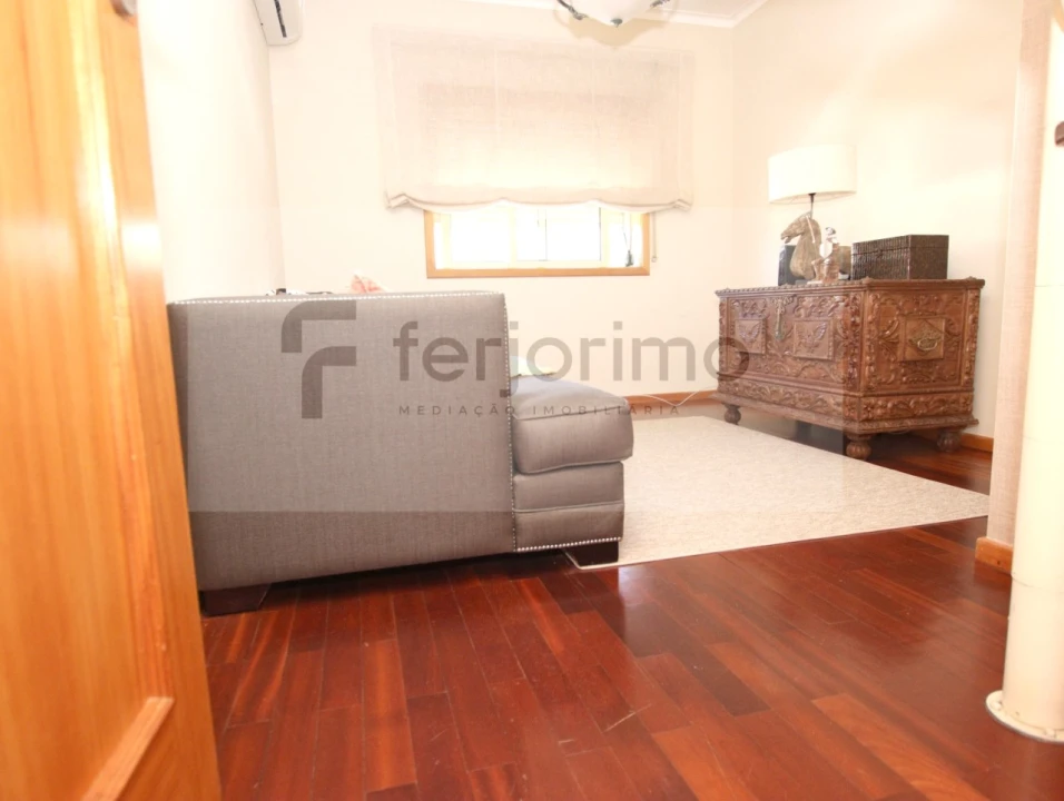 Moradia T4 para Venda em Aldão Foto 26