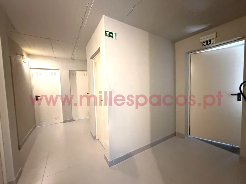 Apartamento T1 para Venda em Montijo e Afonsoeiro Foto 27