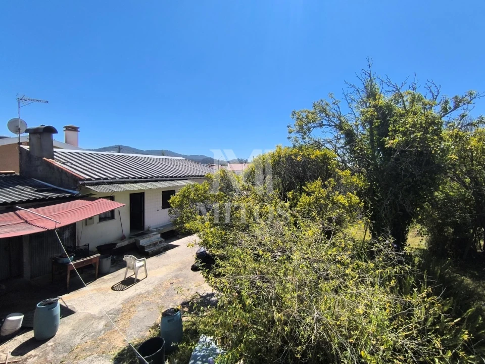 Moradia T2 para Venda em Vila Praia de Ancora Foto 7