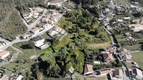 Terreno para Venda em Grijó e Sermonde