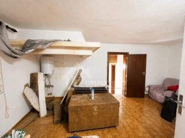 Moradia T3 para Venda em Santiago da Guarda