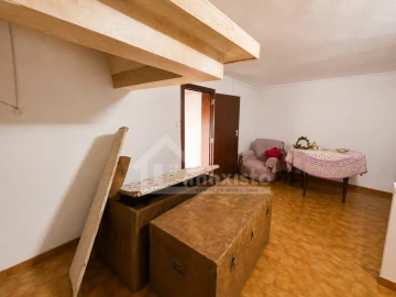 Moradia T3 para Venda em Santiago da Guarda