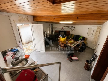 Moradia T3 para Venda em Santiago da Guarda