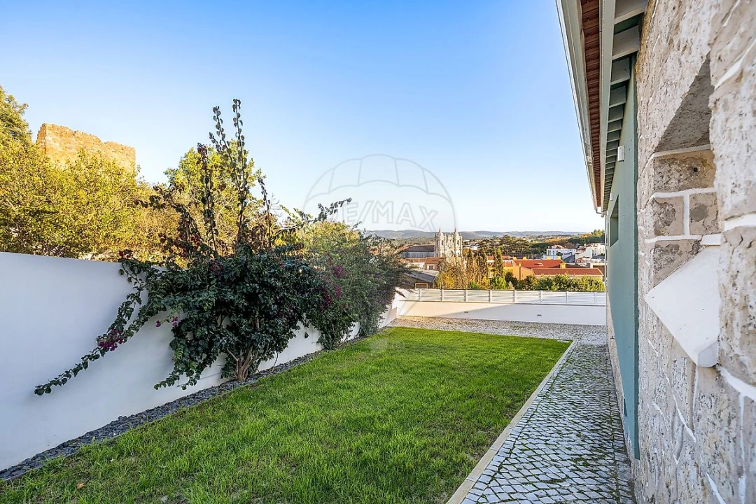 Moradia T4 para Venda em Alcobaça e Vestiaria Foto 34