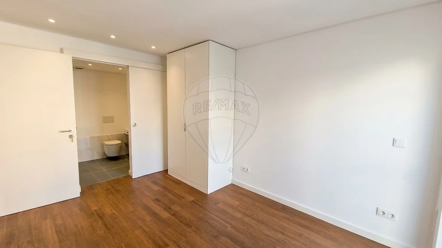 Apartamento T1 para Venda em Arroios Foto 14