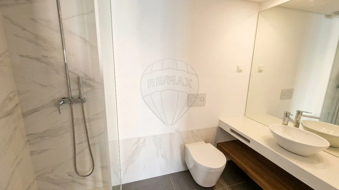 Apartamento T1 para Venda em Arroios Foto 16