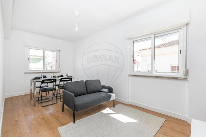 Apartamento T1 para Arrendamento em Encosta do Sol