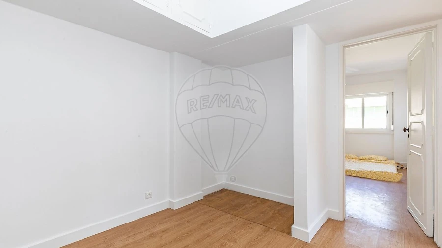 Apartamento T1 para Arrendamento em Encosta do Sol