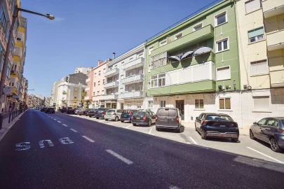 Apartamento T3 para Venda em São Domingos de Benfica