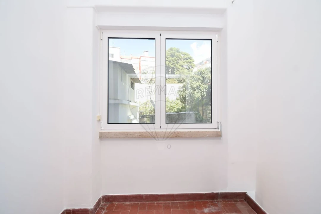 Apartamento T3 para Venda em São Domingos de Benfica Foto 10