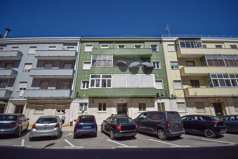Apartamento T3 para Venda em São Domingos de Benfica Foto 27