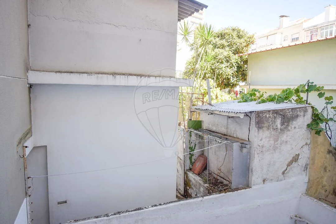 Apartamento T3 para Venda em São Domingos de Benfica Foto 25