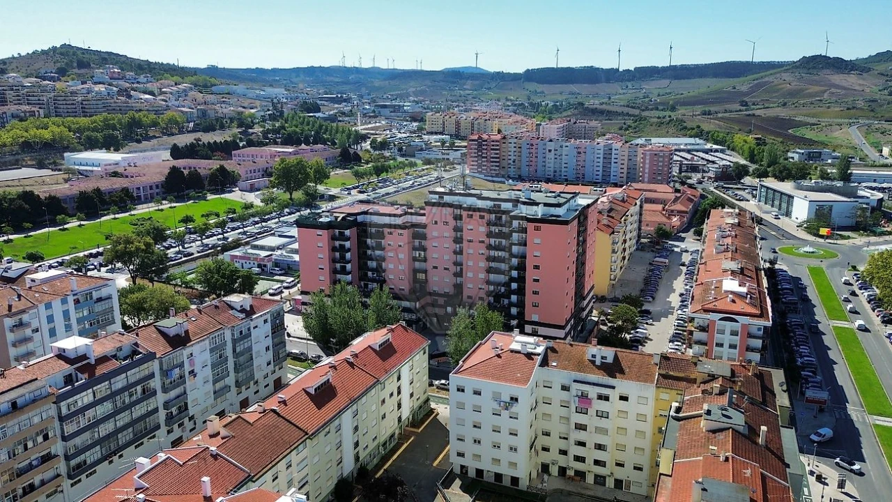 Apartamento T4 para Venda em Santa Maria, São Pedro e Matacães Foto 20