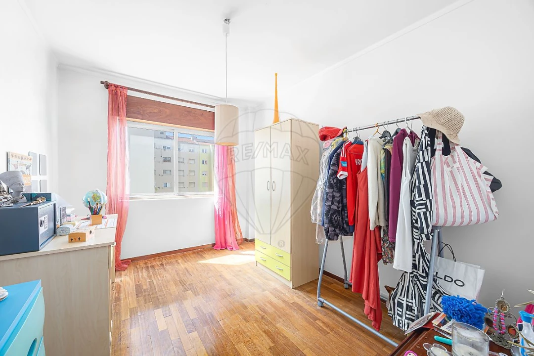 Apartamento T4 para Venda em Santa Maria, São Pedro e Matacães Foto 5