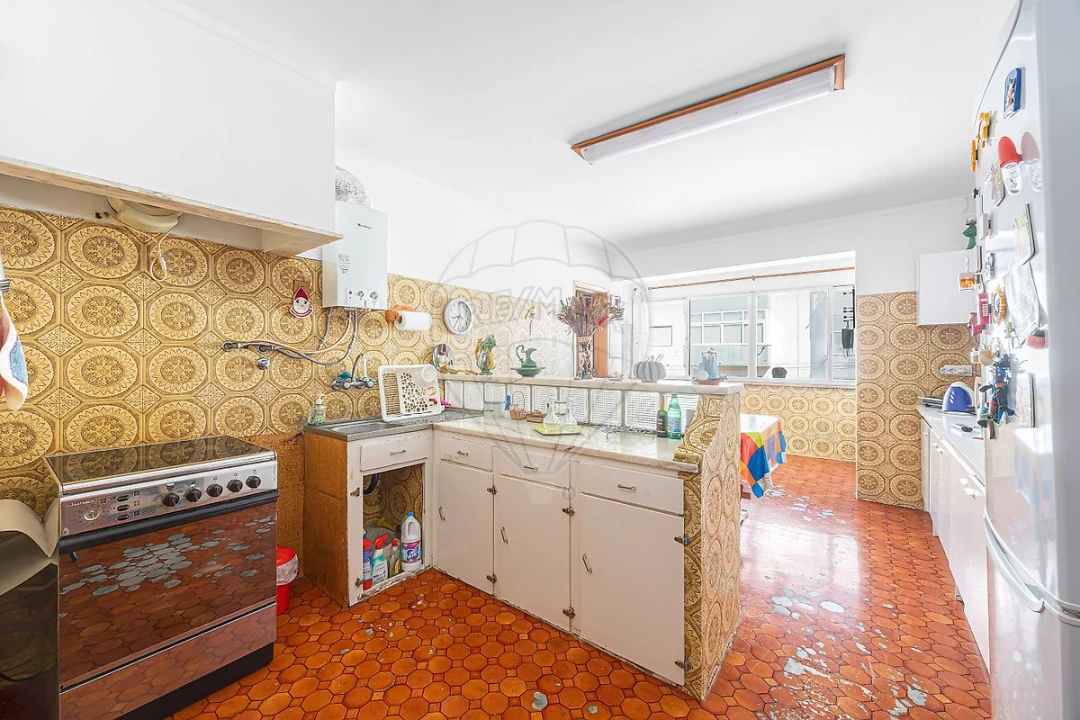 Apartamento T4 para Venda em Santa Maria, São Pedro e Matacães Foto 12