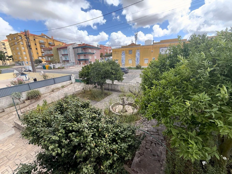 Apartamento T3 para Venda em Sobral de Monte Agraço Foto 8