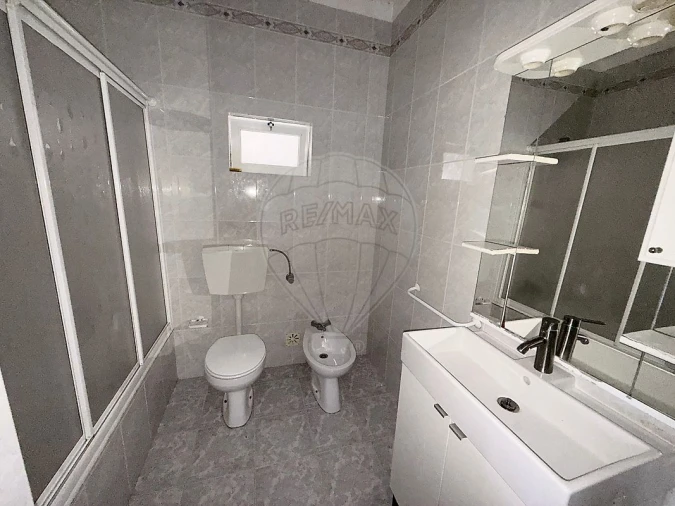 Apartamento T3 para Venda em Sobral de Monte Agraço Foto 14