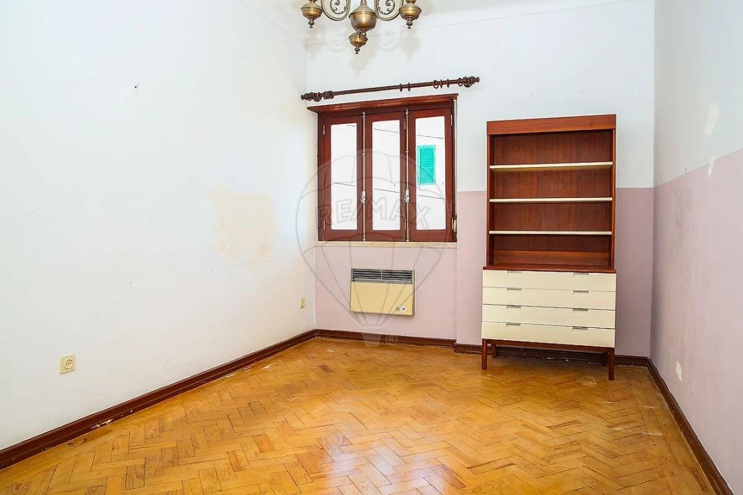 Apartamento T3 para Venda em Sobral de Monte Agraço Foto 12