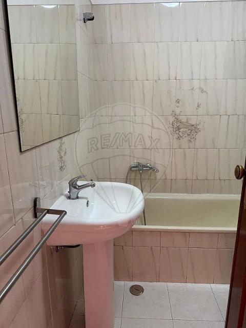 Apartamento T1 para Venda em Odivelas