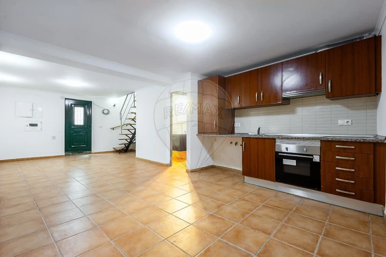 Moradia T2 para Venda em Évora (São Mamede, Sé, São Pedro e Santo Antão) Foto 4