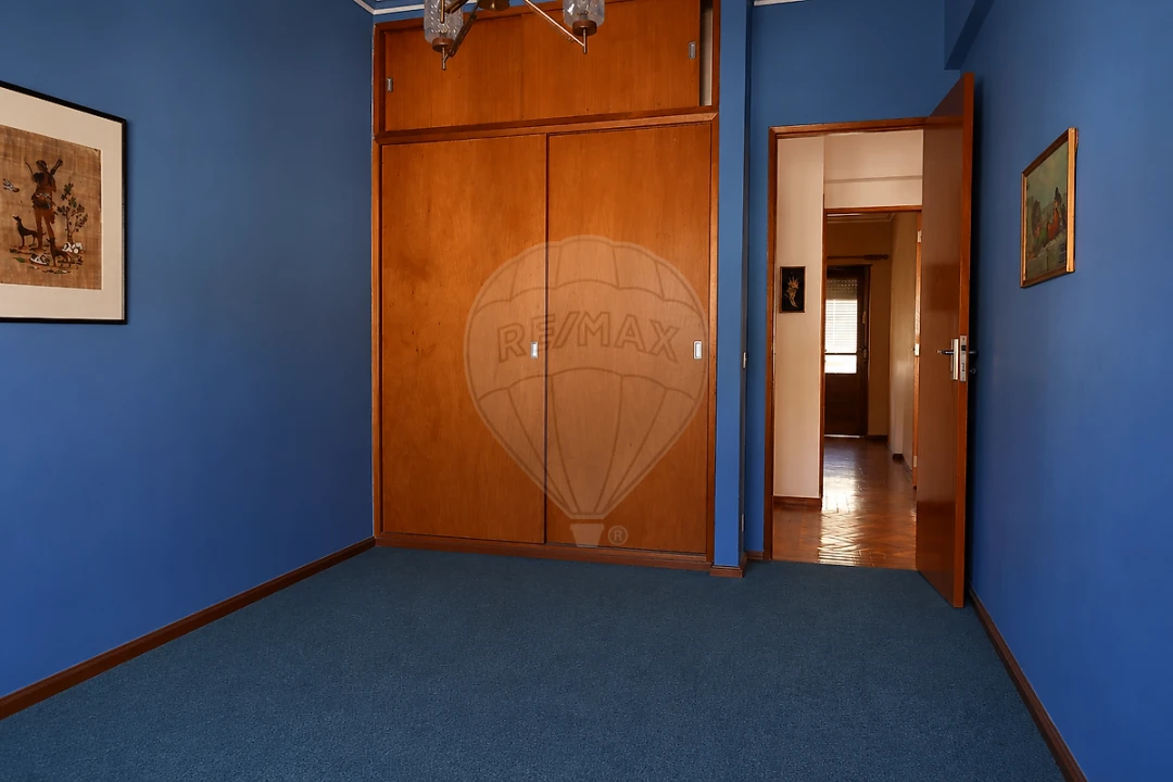 Apartamento T2 para Venda em Venteira Foto 4