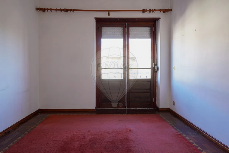 Apartamento T2 para Venda em Venteira Foto 10