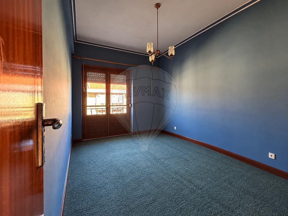 Apartamento T2 para Venda em Venteira Foto 1