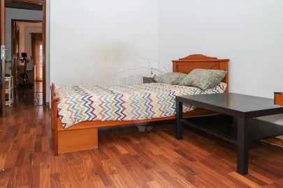 Apartamento T2 para Venda em Carregado e Cadafais