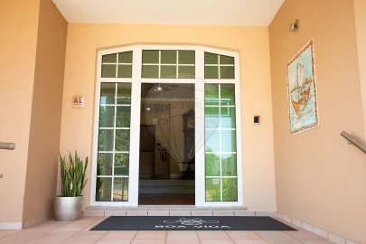 Moradia T11 para Venda em Vagos e Santo António